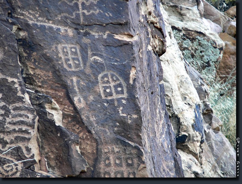 Petroglyph photo 10, Parowan Gap